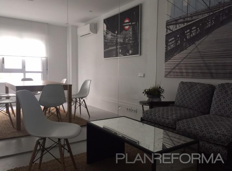 Salon style moderno diseñado por TeHagoTuObra.com | Gremio 