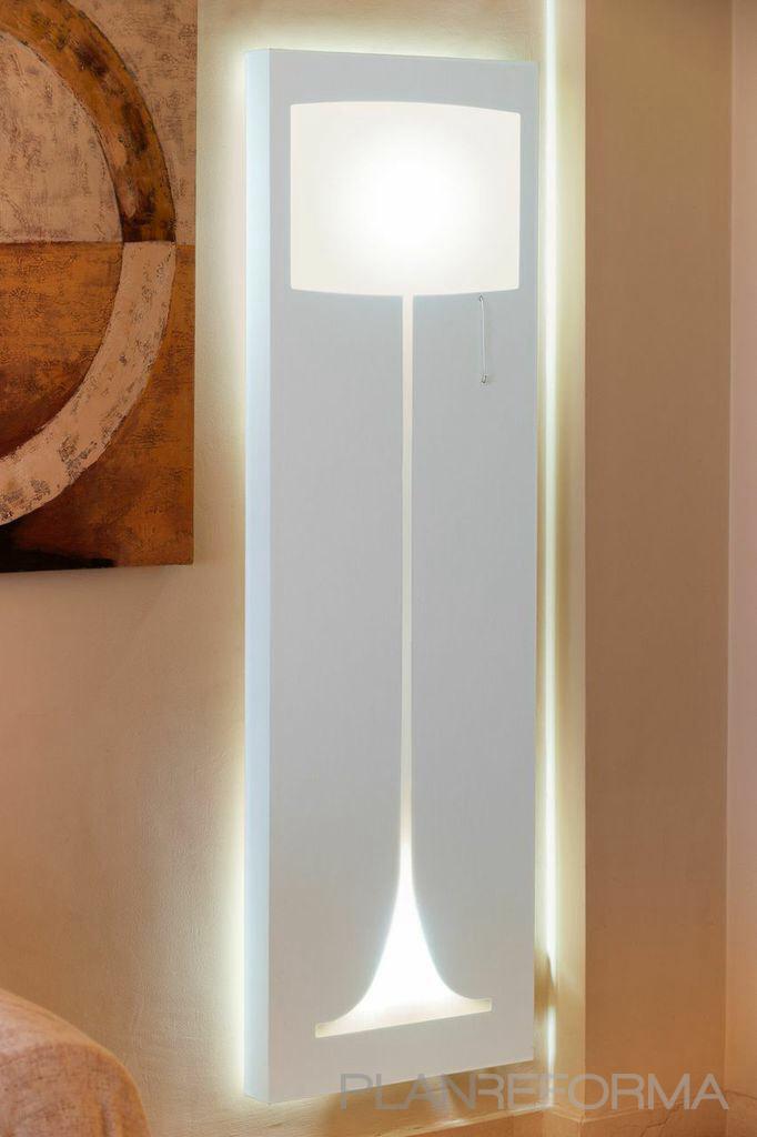 Recibidor, Pasillo, Salon style moderno color beige, blanco, gris  diseñado por Maria Jose Osuna | Decorador | Copyright Propietaria de imagen