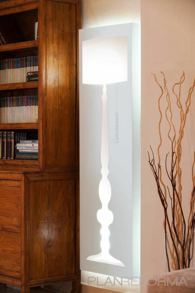 Salon style moderno color marron, blanco, gris  diseñado por Maria Jose Osuna | Decorador 