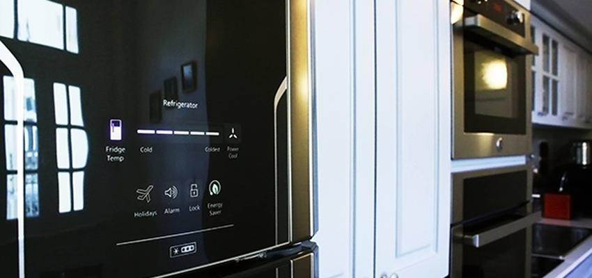 Cocina Estilo clasico Color marron, blanco, gris  diseñado por Atlantico Arqs | Arquitecto | Copyright www.atlanticoarqs.com