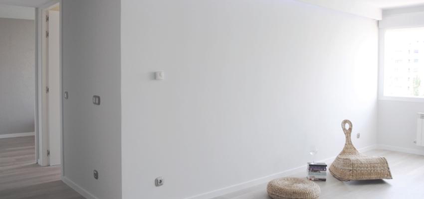 Loft style moderno color blanco  diseñado por interior03 | Interiorista 