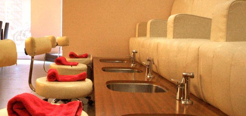 Tienda style contemporaneo color beige, marron  diseñado por trazobcn | Arquitecto 