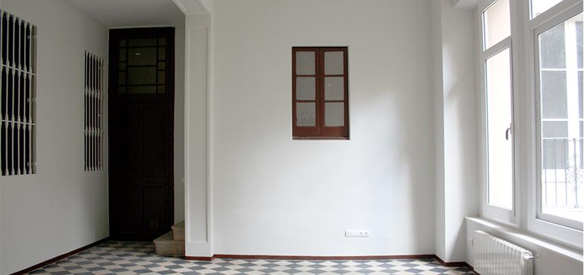 Comedor style contemporaneo color azul, marron, blanco  diseñado por Sergi Martí | Arquitecto | Copyright si