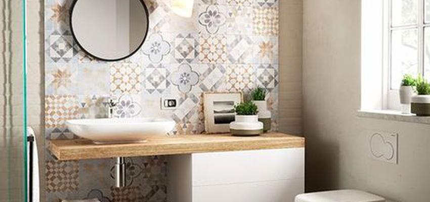 Baño Estilo vintage Color amarillo, beige, blanco  diseñado por Ergon Construcciones | Gremio 