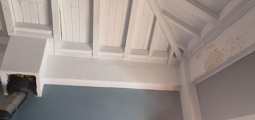 Salon Estilo clasico Color marron  diseñado por OCC MULTISERVI | Reformista, constructor 