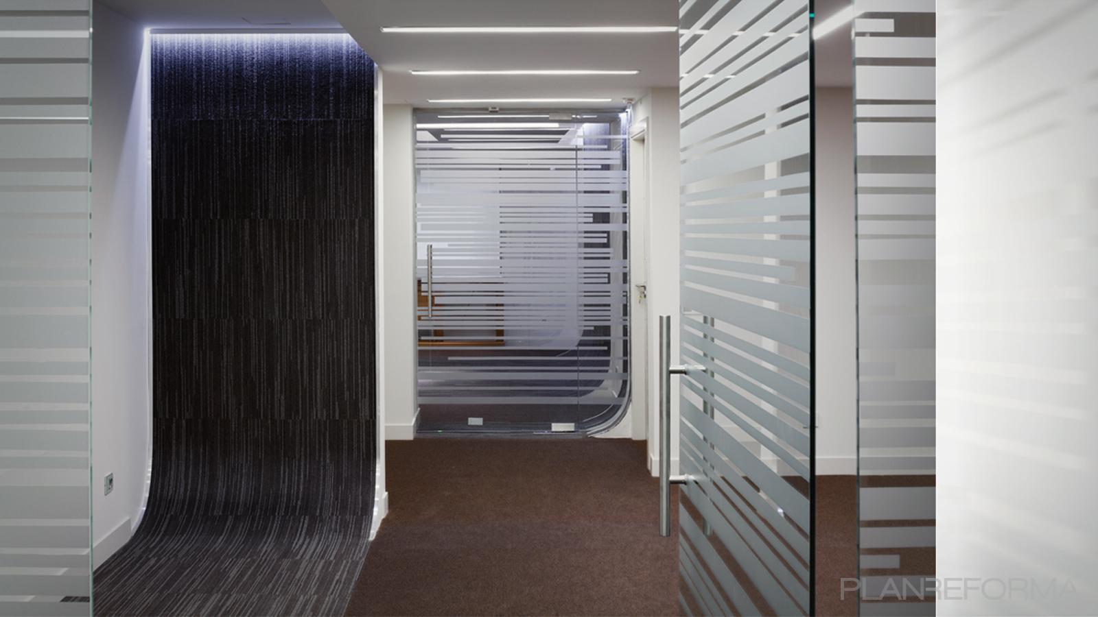 Oficina Estilo moderno Color plateado