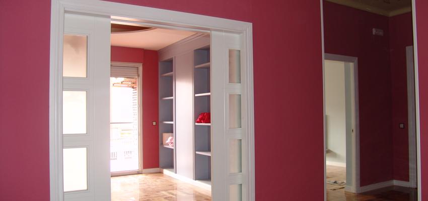 Oficina Estilo moderno Color rojo, marron, plateado  diseñado por Alberto | Gremio | Copyright es nuestra