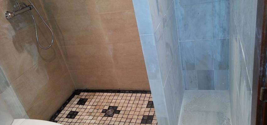 Baño style contemporaneo color marron, gris  diseñado por M.D.Q.Multiservicios | Gremio 