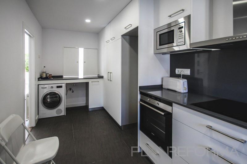 Cocina Estilo moderno Color turquesa  diseñado por C2EO 2012,S.L. | Gremio | Copyright C2EO