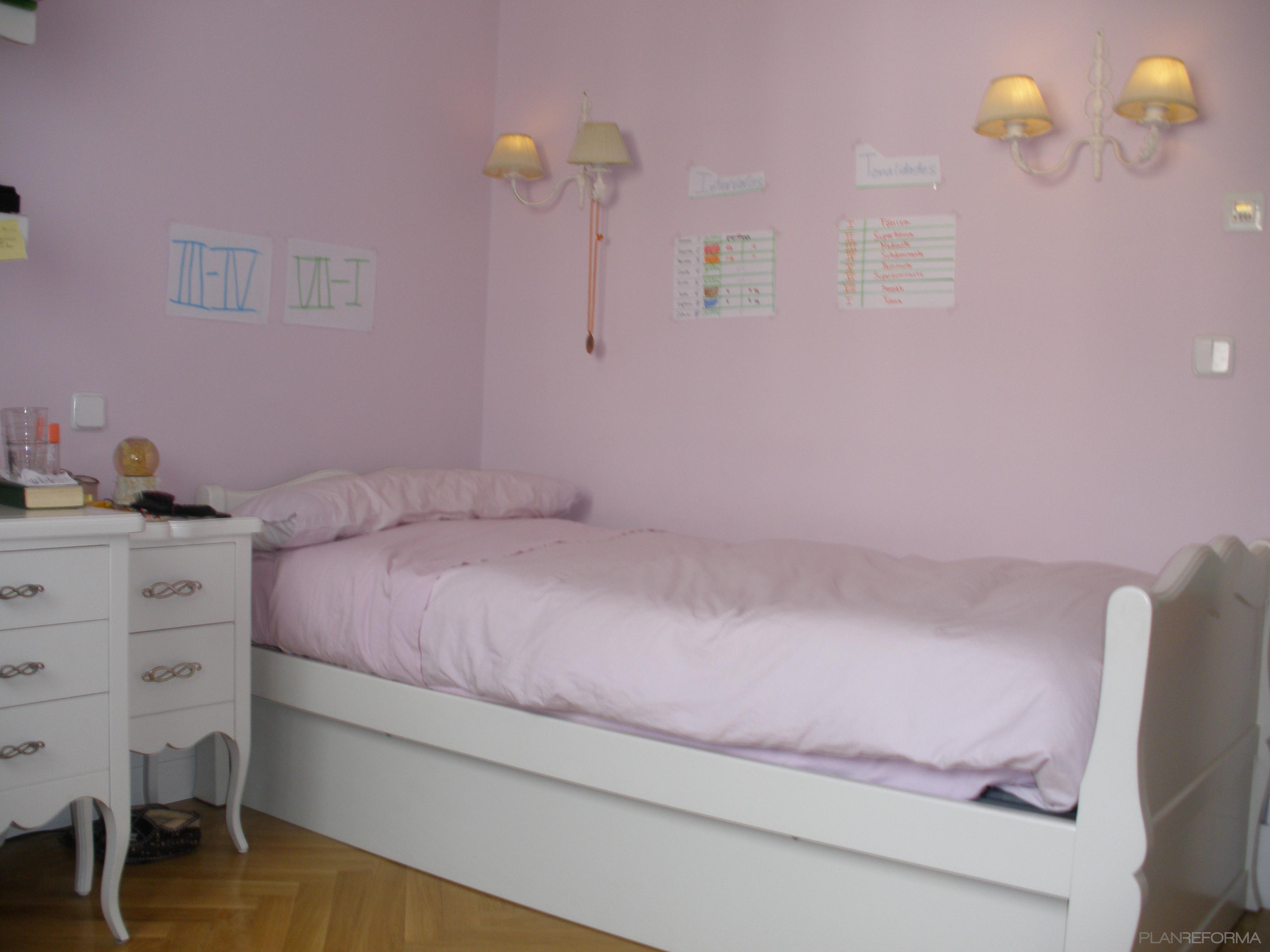 Dormitorio, Niños style contemporaneo color rosa, blanco  diseñado por ANGELES SAZ SANTED Arquitecto de Interiores | Interiorista | Copyright propia