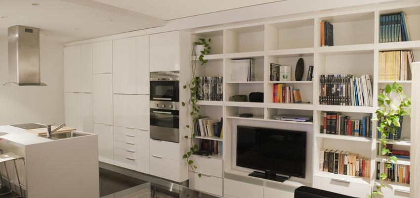 Comedor, Cocina, Loft Estilo moderno Color rosa, blanco, gris  diseñado por Javier Lecumberri | Arquitecto | Copyright © Javier Lecumberri