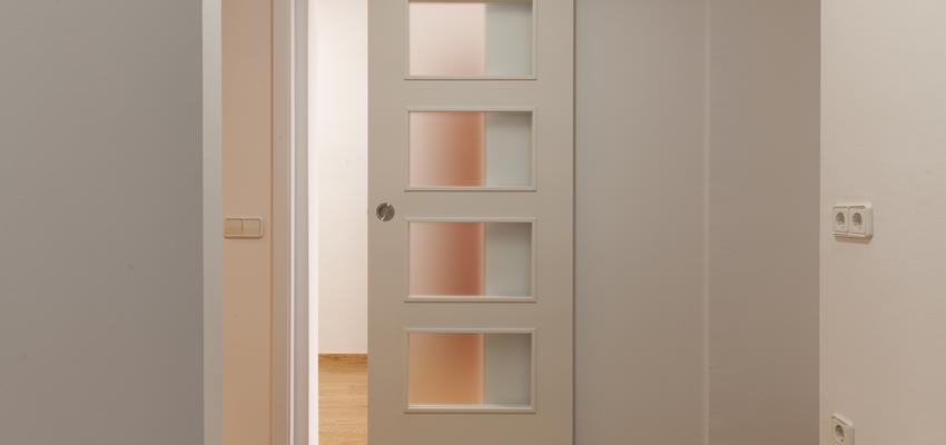 Dormitorio Estilo moderno Color plateado  diseñado por Jaume  (Cuadern Campanals Arquitectes) | Gremio 