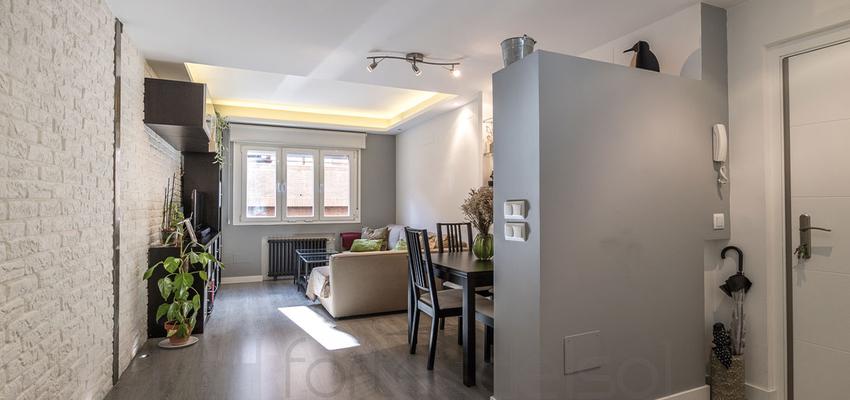 Comedor Estilo moderno Color beige, marron, gris  diseñado por BEMART REFORMAS Y DISEÑO CONSTRUCCION | Gremio 