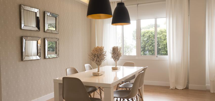 Comedor Estilo mediterraneo Color beige, gris, bronce  diseñado por Angelines Oliva Blazquez | Arquitecto | Copyright REFORMA SALON COMEDOR