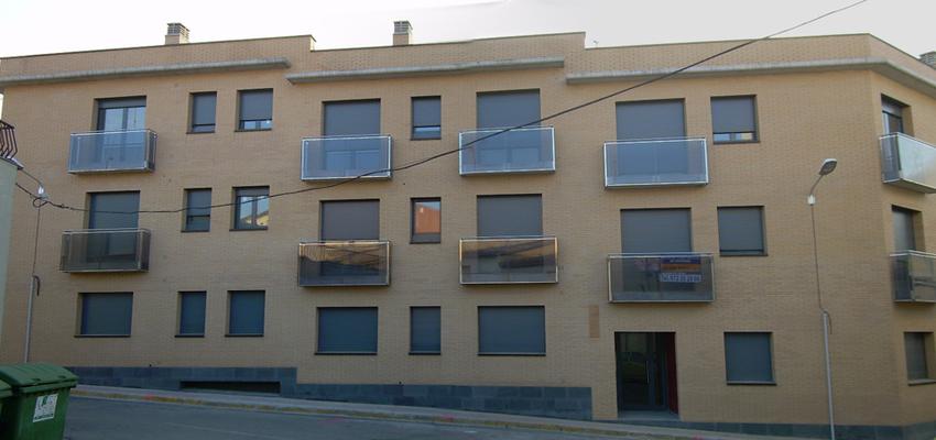 Exterior style contemporaneo color marron  diseñado por ATpuig | Arquitecto Técnico 