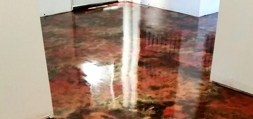 Porche Estilo contemporaneo Color rojo, amarillo, negro  diseñado por Tú pavimento | Gremio 