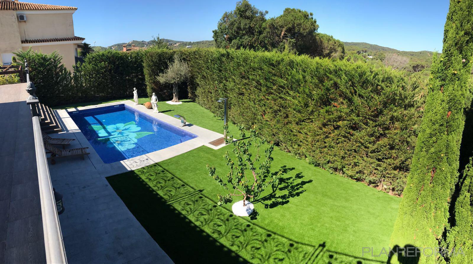 Exterior, Jardin Estilo mediterraneo Color verde  diseñado por TOLINAN CONSORCIO, S.L. -DECOR 2 - | Gremio | Copyright TOLINAN CONSORCIO, S.L.