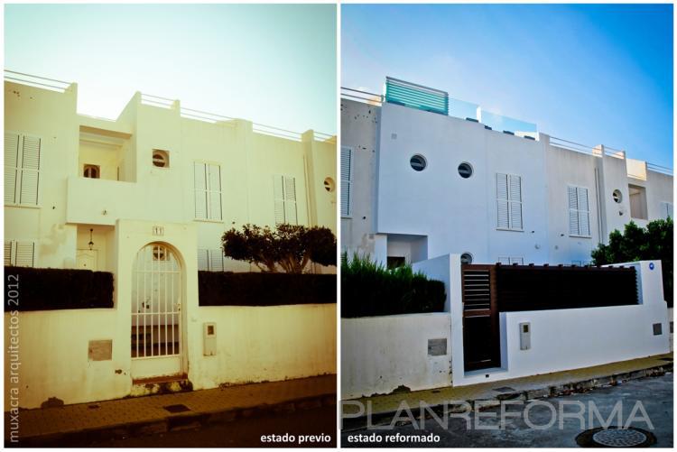 Exterior style contemporaneo color blanco, negro  diseñado por MUXACRA ARQUITECTOS | Arquitecto | Copyright Muxacra Arquitectos