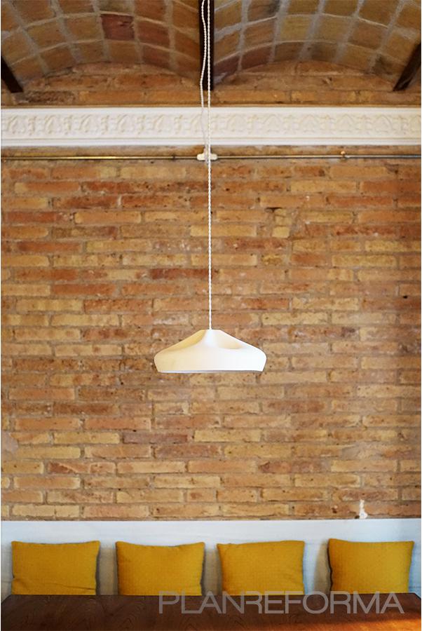 Comedor Estilo moderno Color marron, blanco, dorado