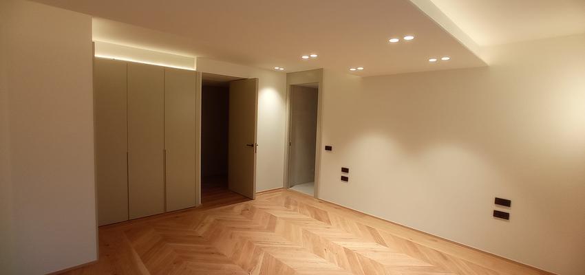 Dormitorio, Terraza, Loft Estilo moderno Color amarillo, crema, gris  diseñado por RenovaWorks. SL | Reformista, constructor | Copyright Propia