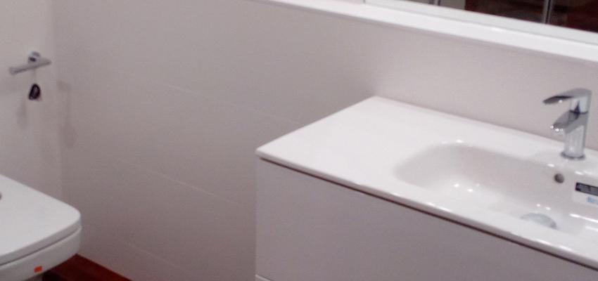 Baño Estilo moderno Color blanco, bronce  diseñado por G+C obra interior SL | Gremio | Copyright G+C obra interior SL