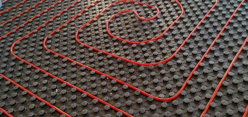 Dormitorio, Comedor, Cocina Estilo mediterraneo Color rojo, gris, negro  diseñado por Hispaclima | Gremio | Copyright Hispaclima