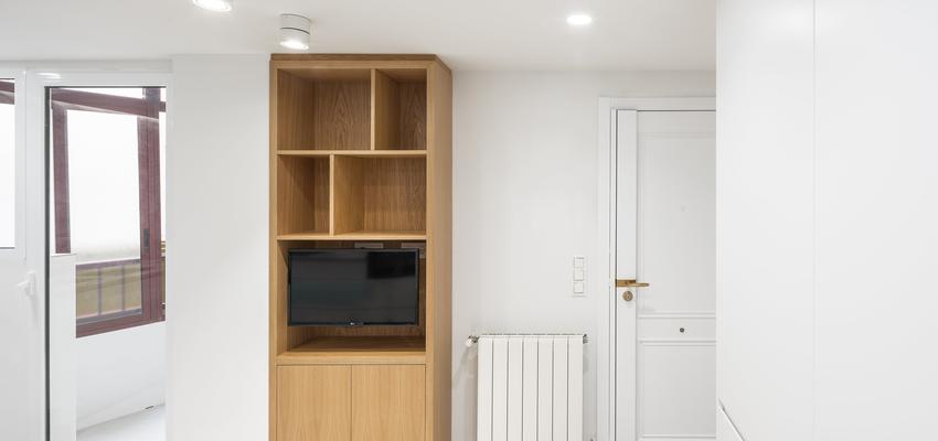 Cocina Estilo contemporaneo Color blanco, gris  diseñado por Enrique Canellas | Arquitecto | Copyright Canlopstudio