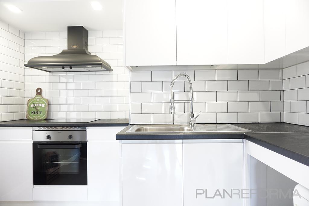 Cocina Estilo moderno Color blanco, gris, negro