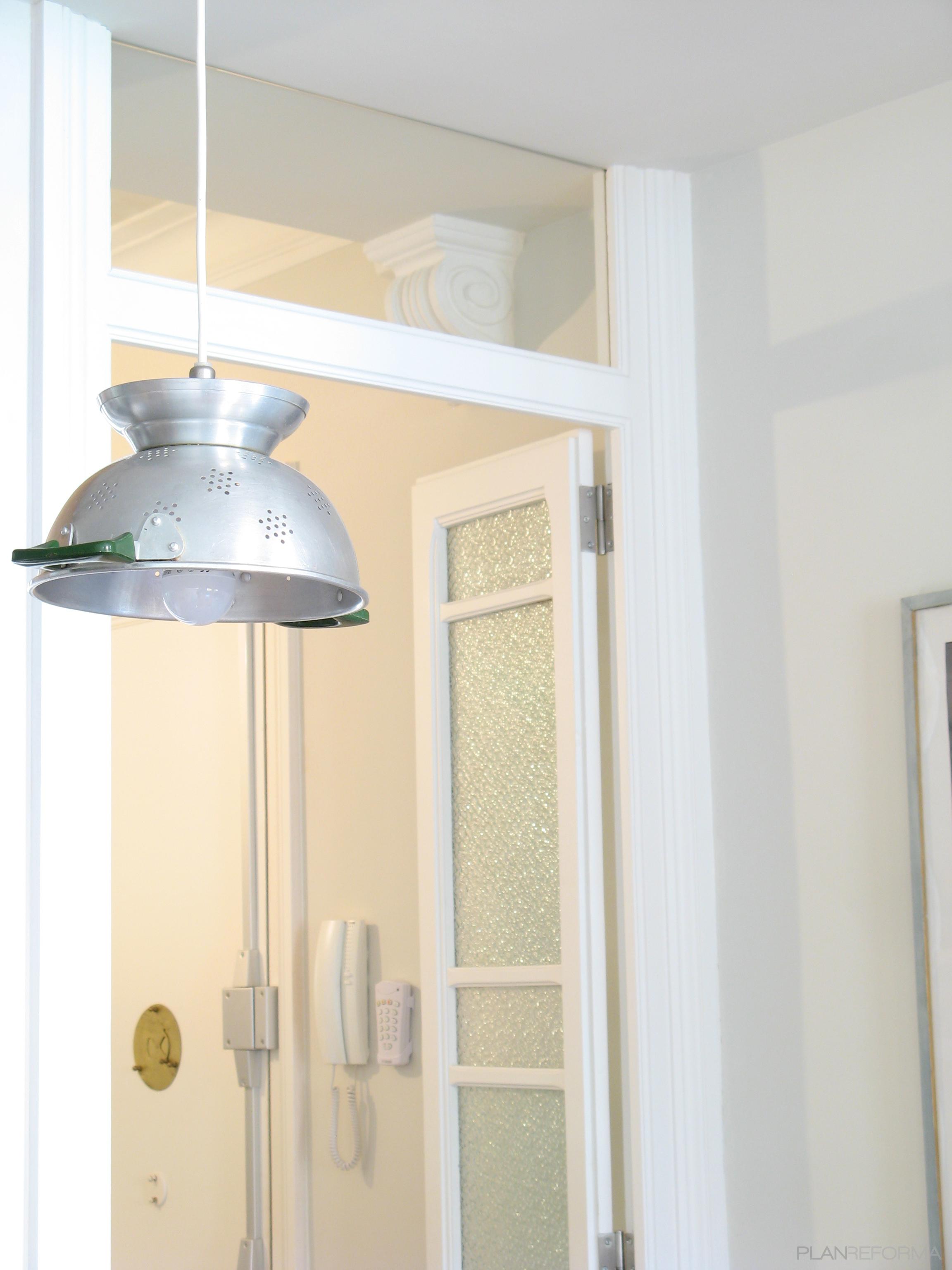 Cocina style tradicional color gris, plateado