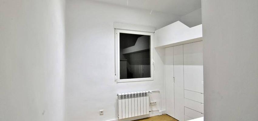 Dormitorio Estilo contemporaneo Color rojo  diseñado por Nines Díaz | Interiorista | Copyright DISEÑA HABILITA S.L.