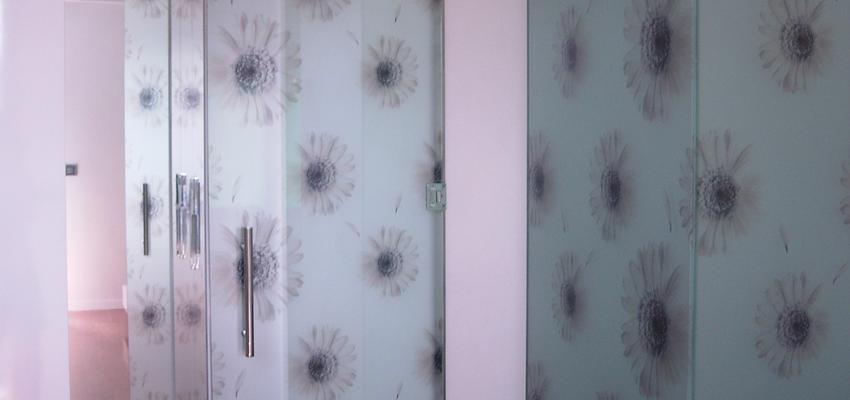 Loft style tropical color marron, blanco  diseñado por Estudio Marco Design | Gremio 