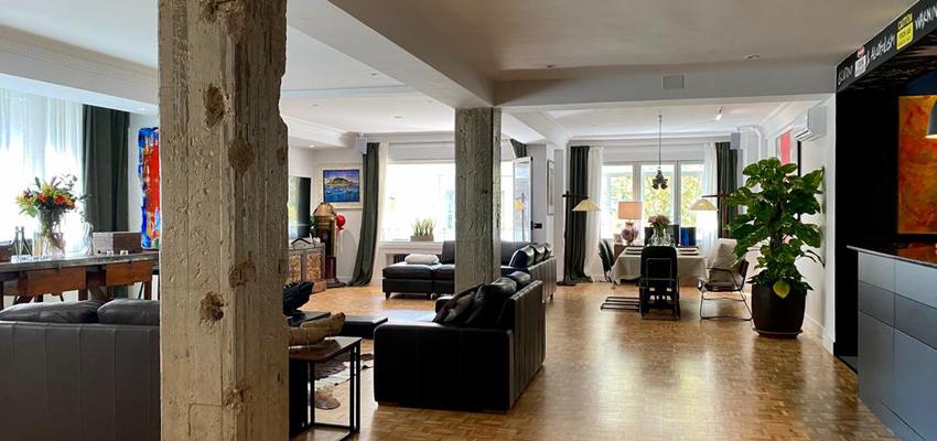 Salon Estilo contemporaneo Color rosa  diseñado por AGUSTIN JUAREZ LOPEZ DE COCA | Gremio | Copyright AGUSTIN JUAREZ LOPEZ DE COCA