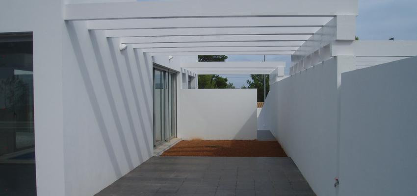 Patio, Exterior Estilo mediterraneo Color verde, gris, gris  diseñado por Susana Pastor | Arquitecto | Copyright Susana Pastor