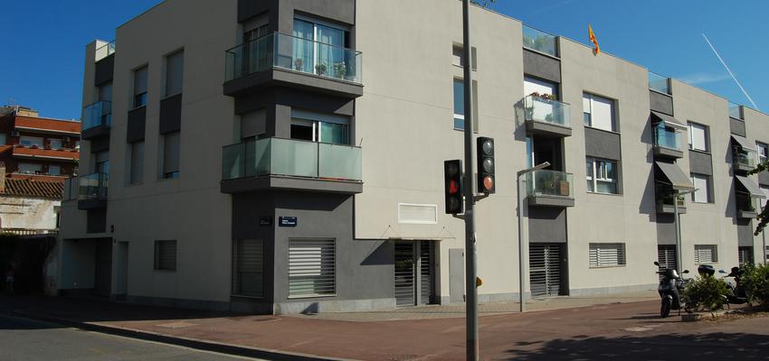 Balcon, Exterior Estilo moderno Color beige, gris, gris  diseñado por Susana Pastor | Arquitecto | Copyright Susana Pastor