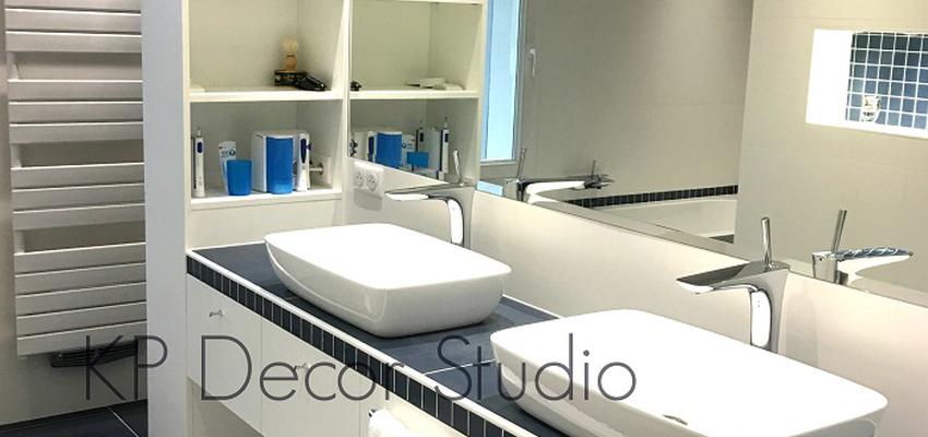 Baño Estilo clasico Color gris, gris, negro  diseñado por Kevin Raeymaekers | Gremio | Copyright Kevin Raeymaekers - KP Decor Studio