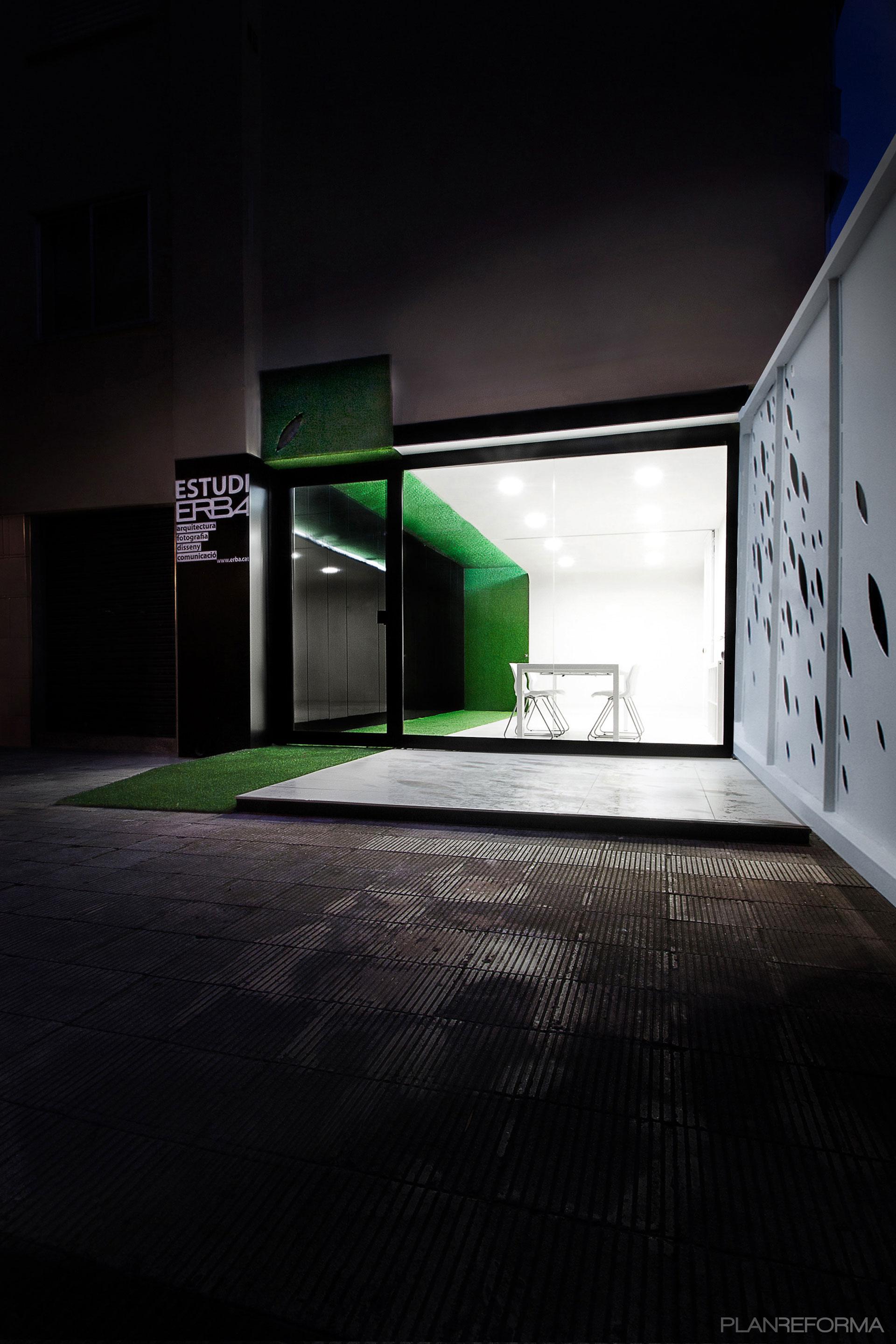 Oficina style moderno color verde, azul, azul oscuro