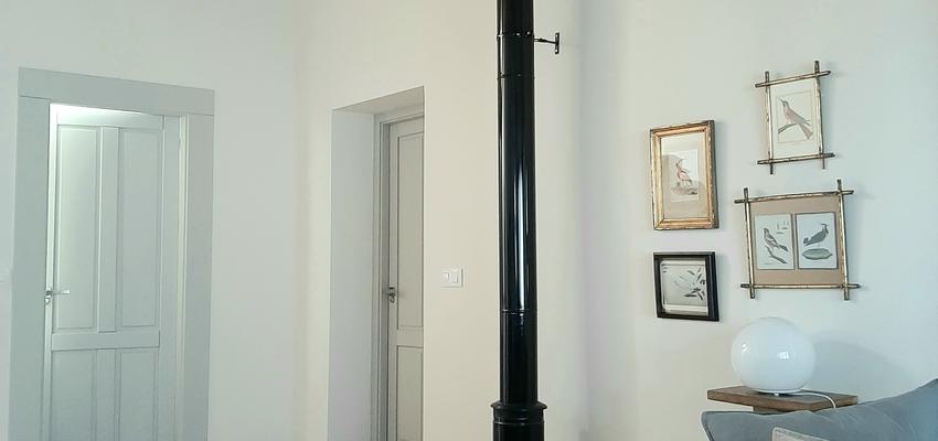 Sala de la TV, Salon Estilo rustico Color blanco  diseñado por Gustavo Alvarez Rivas | Reformista, constructor | Copyright Propia