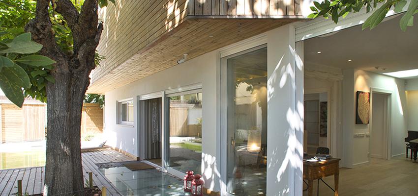 Patio, Piscina, Jardin Estilo moderno Color blanco  diseñado por Gustavo Alvarez Rivas | Reformista, constructor | Copyright Propia