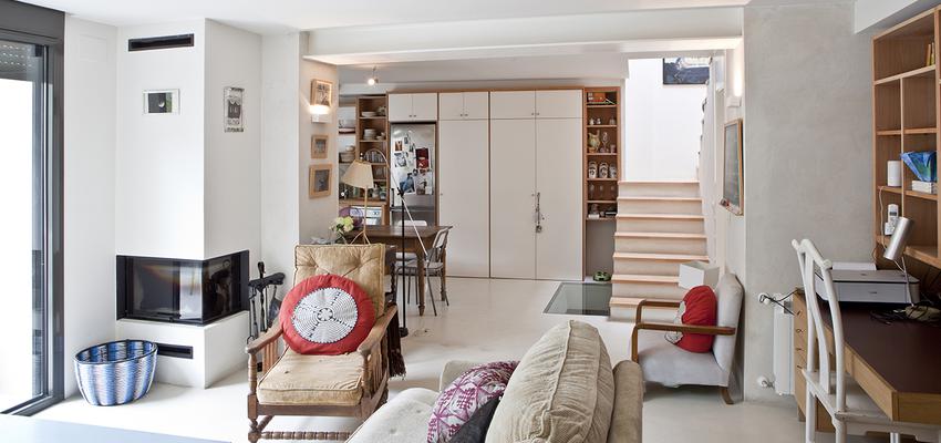 Comedor, Salon, Escalera Estilo contemporaneo Color blanco  diseñado por Gustavo Alvarez Rivas | Reformista, constructor | Copyright Propia