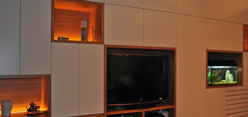 Comedor style moderno color marron, beige, gris  diseñado por FET A MIDA Interiorisme Dissenys personalitzats | Interiorista 