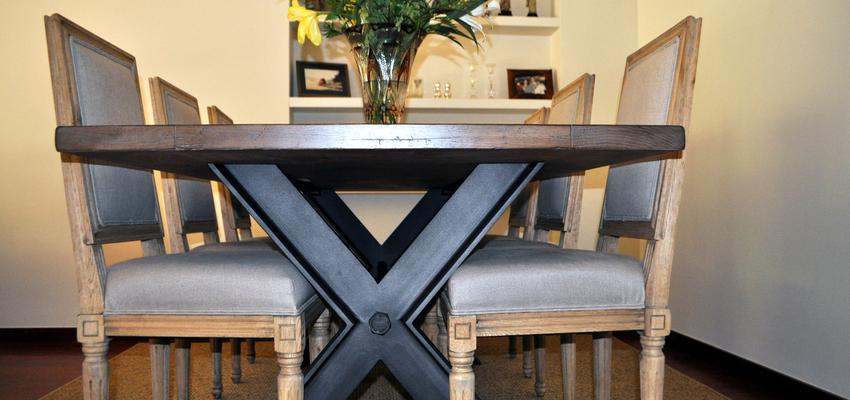 Comedor style moderno color beige, marron, gris  diseñado por FET A MIDA Interiorisme Dissenys personalitzats | Interiorista 