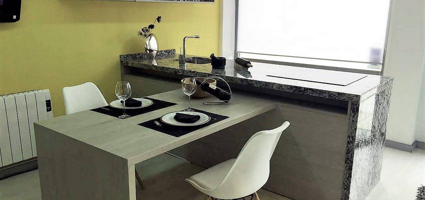 Cocina Estilo moderno Color beige, blanco, gris  diseñado por nuria | Gremio | Copyright diseño propio