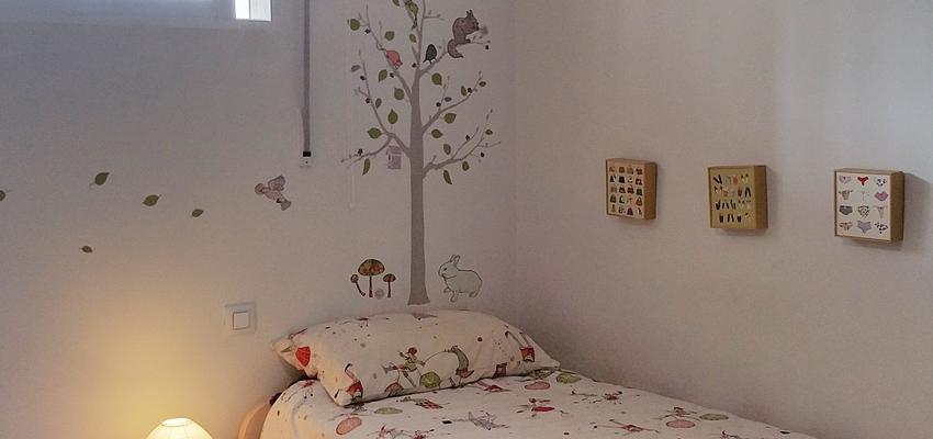 Dormitorio Estilo contemporaneo Color rojo, verde, blanco, gris  diseñado por Studiotransparente | Interiorista | Copyright si