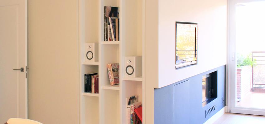 Salon style contemporaneo color marron, negro, plateado  diseñado por ONDO DISEÑO DE ESPACIOS | Interiorista | Copyright Soy propietario de esta imagen