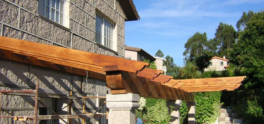 Porche Estilo clasico Color marron, gris, bronce  diseñado por Bella Capanna | Gremio 