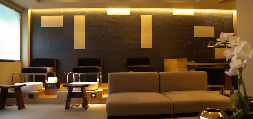 Salón de belleza Estilo oriental Color bronce  diseñado por RAFA OLALDE | Interiorista | Copyright ESTUDIOOLALDE