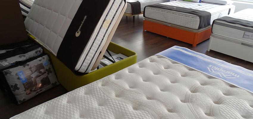 Dormitorio, Tienda Estilo moderno Color blanco  diseñado por Colchones Las Palmas | Gremio | Copyright Colchones Las Palmas