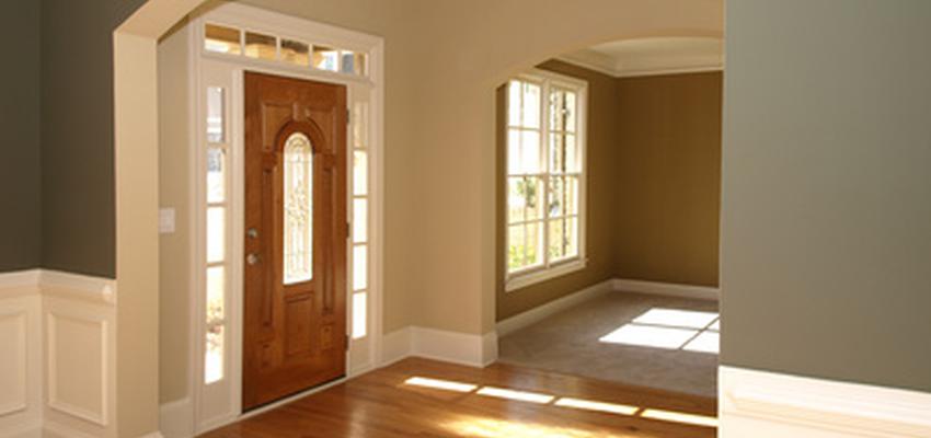 Vestibulo Estilo tradicional Color marron, gris  diseñado por Jesús Hernández Sacristán | Gremio 