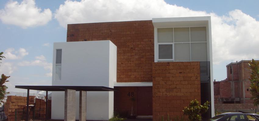 Exterior Estilo moderno Color azul cielo, azul  diseñado por Arqˋs Construcciones | Gremio | Copyright Arq's Construcciones