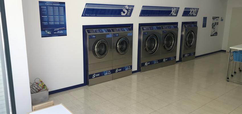 Tienda Estilo moderno Color verde  diseñado por Fernando Jiménez Marín | Gremio 